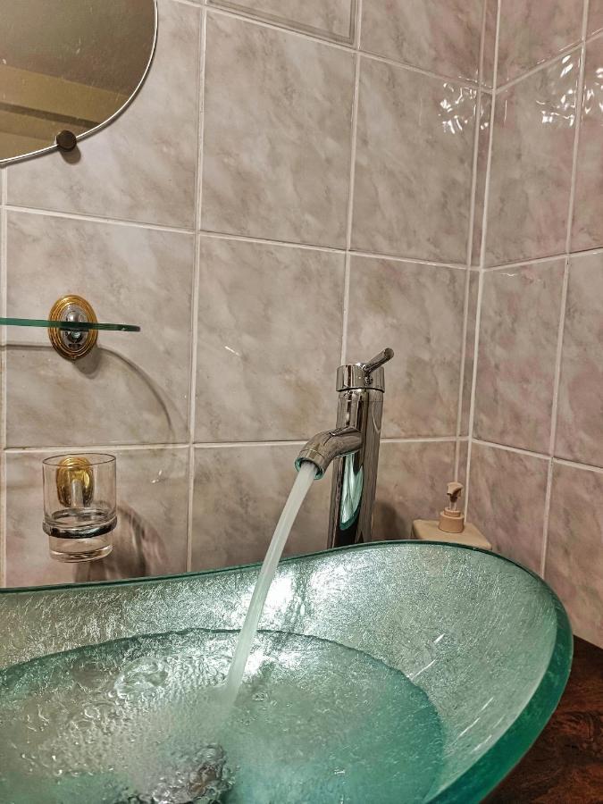 Maison Royale - Idealement Situee A